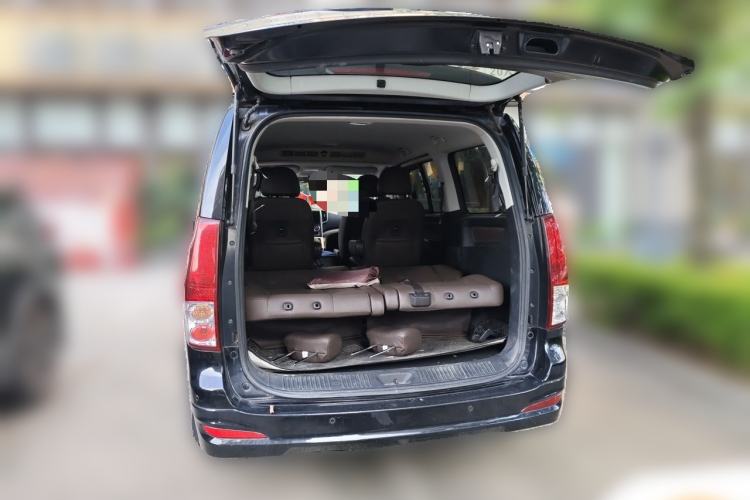 Used FORTHING Lingzhi PLUS 2021 Travel Edition 2.0L Manual Luxury 7-Seater Trunk