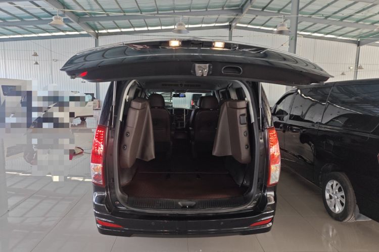 Used FORTHING Lingzhi PLUS 2021 2.0L Manual Luxury 7-Seater Trunk