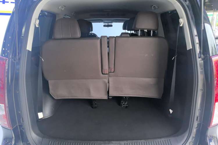 Used FORTHING Lingzhi PLUS 2021 Travel Edition 2.0L Manual Luxury 7-Seater Trunk