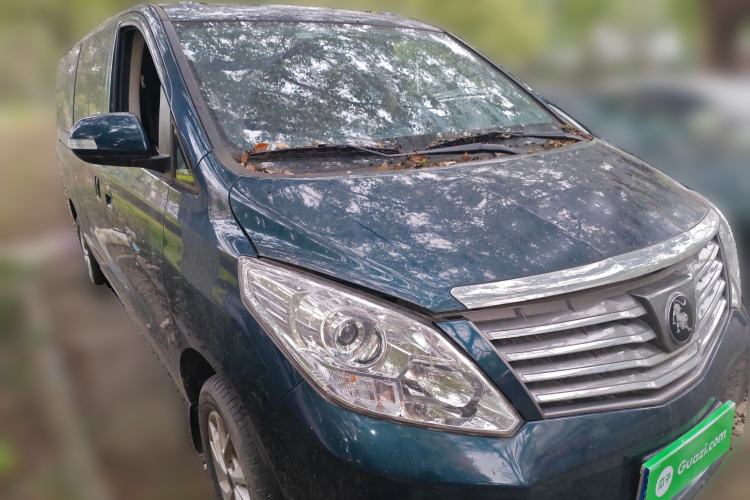 Used FORTHING Lingzhi PLUS 2021 Travel Edition 2.0L Manual Luxury 7-Seater Front Right 45 Deg