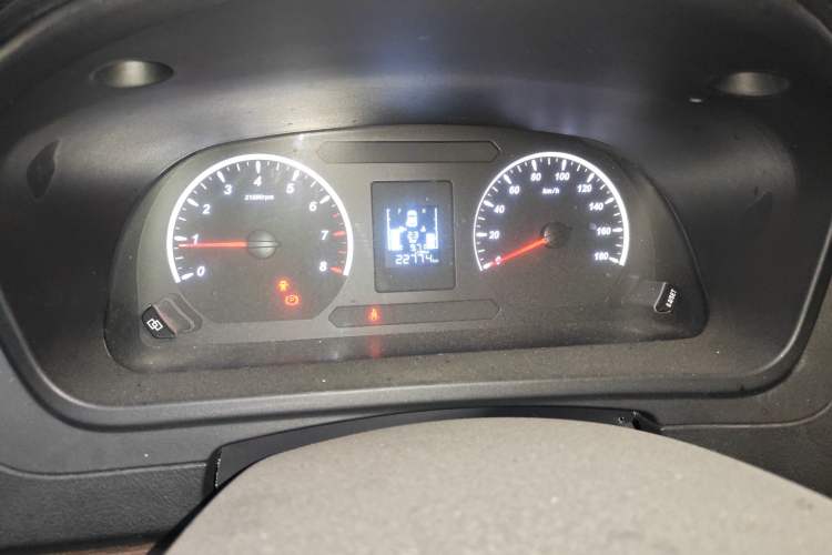 Used FORTHING Lingzhi PLUS 2021 Travel Edition 2.0L Manual Luxury 7-Seater Instrument Cluster