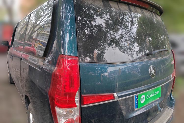 Used FORTHING Lingzhi PLUS 2021 Travel Edition 2.0L Manual Luxury 7-Seater Rear Left 45 Deg