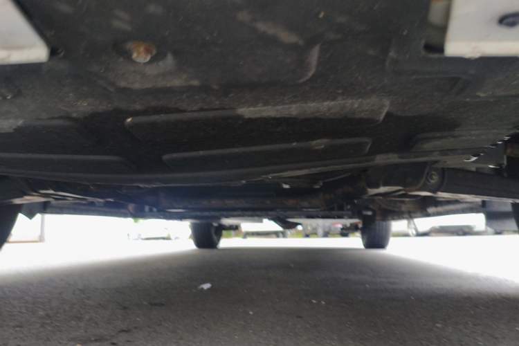 Used FORTHING Lingzhi PLUS 2021 2.0L Manual Comfort Model CNG 7-Seater Chassis Front