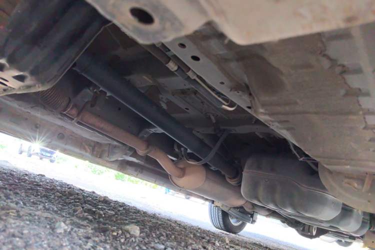 Used FORTHING Lingzhi PLUS 2021 2.0L Manual Luxury 9-Seater Chassis Front Left