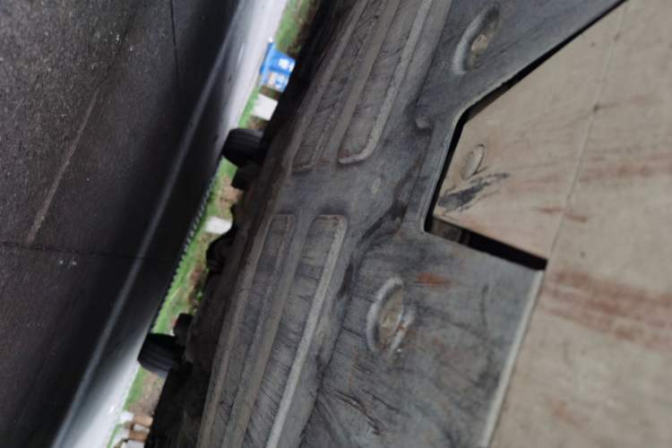 Used FORTHING Lingzhi PLUS 2021 2.0L Manual Luxury 9-Seater Chassis Front Left