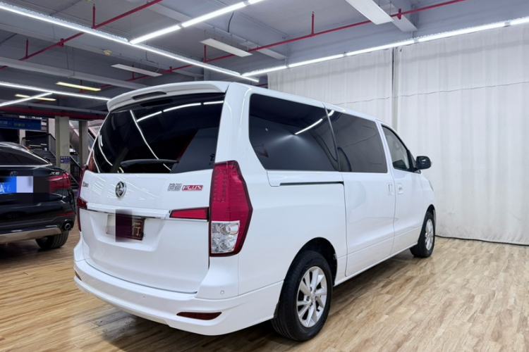 Used FORTHING Lingzhi PLUS 2021 2.0L Manual Luxury 7-Seater Exterior 4