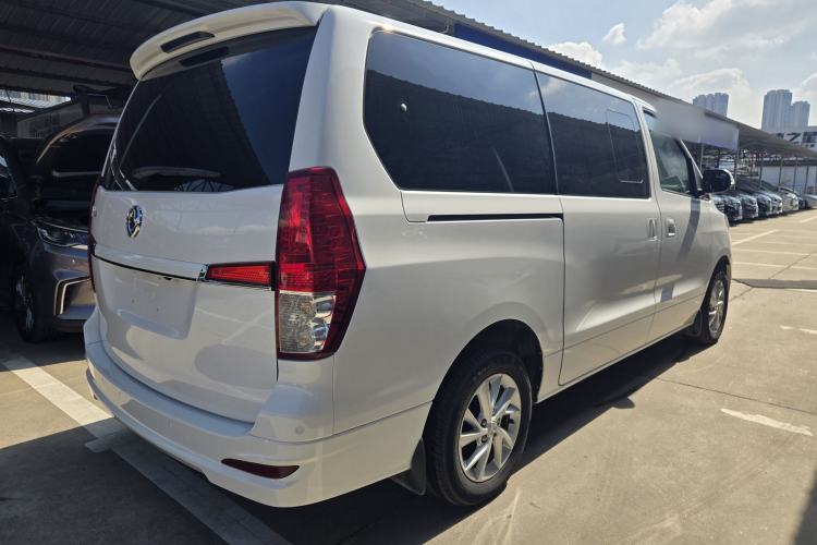 Used FORTHING Lingzhi PLUS 2021 2.0L Manual Luxury 9-Seater Exterior 7