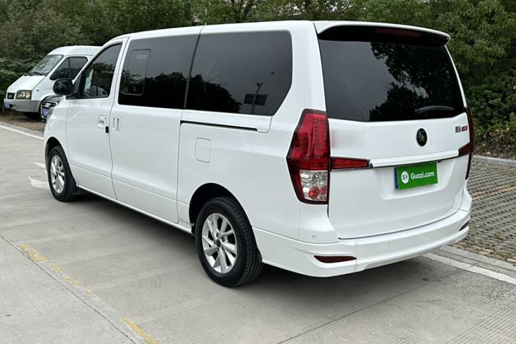 Used FORTHING Lingzhi PLUS 2021 Travel Edition 2.0L Manual Luxury 7-Seater Exterior 7