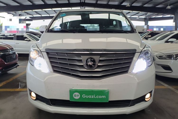 Used FORTHING Lingzhi PLUS 2021 Travel Edition 2.0L Manual Luxury 7-Seater Front