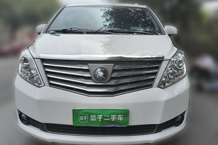Used FORTHING Lingzhi PLUS 2021 Travel Edition 2.0L Manual Luxury 7-Seater Front