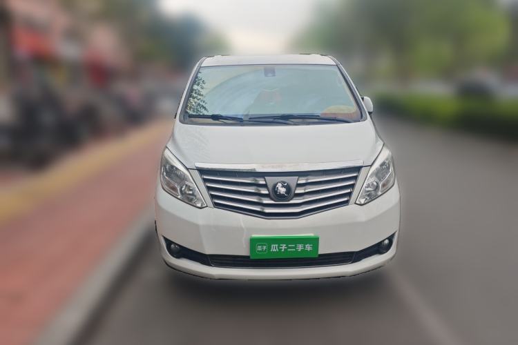 Used FORTHING Lingzhi PLUS 2021 2.0L Manual Standard Version CNG-Powered 9-Seater Front