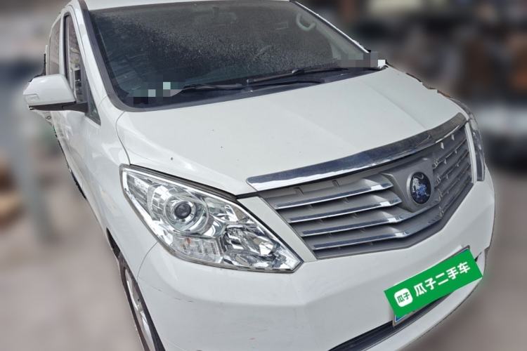 Used FORTHING Lingzhi PLUS 2021 Travel Edition 2.0L Manual Luxury 7-Seater Front Right 45 Deg