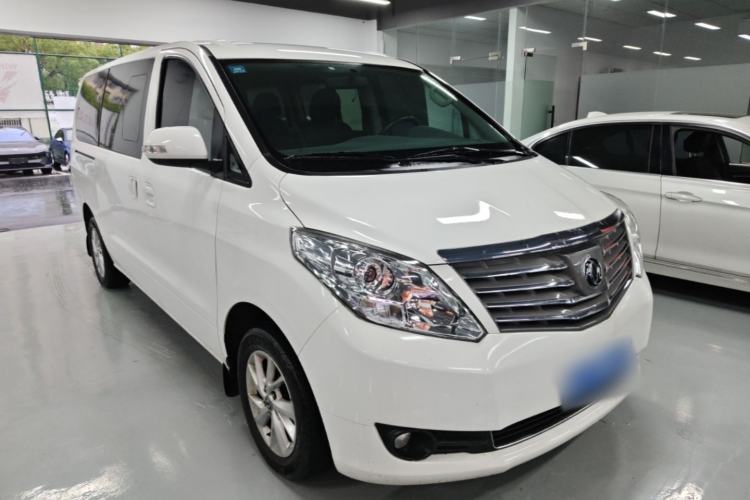 Used FORTHING Lingzhi PLUS 2021 2.0L Manual Luxury 7-Seater Front Right 45 Deg