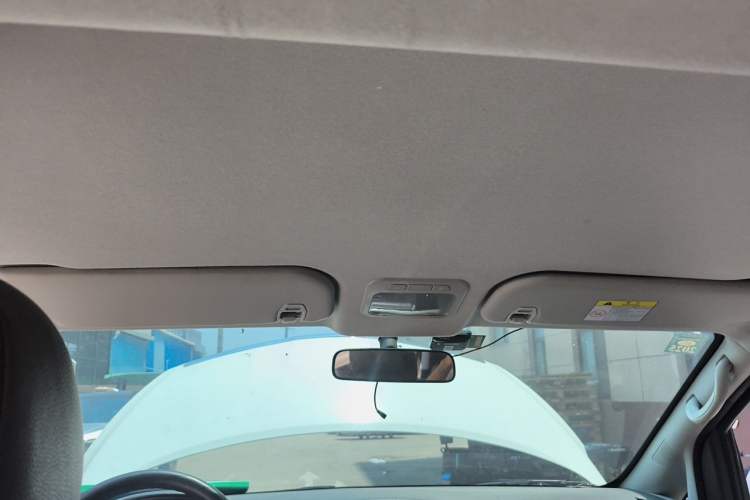 Used FORTHING Lingzhi PLUS 2021 2.0L Manual Luxury 7-Seater Headliner