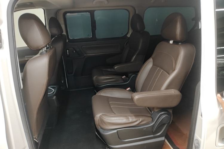 Used FORTHING Lingzhi PLUS 2021 2.0L Manual Luxury 7-Seater Left Rear Seat