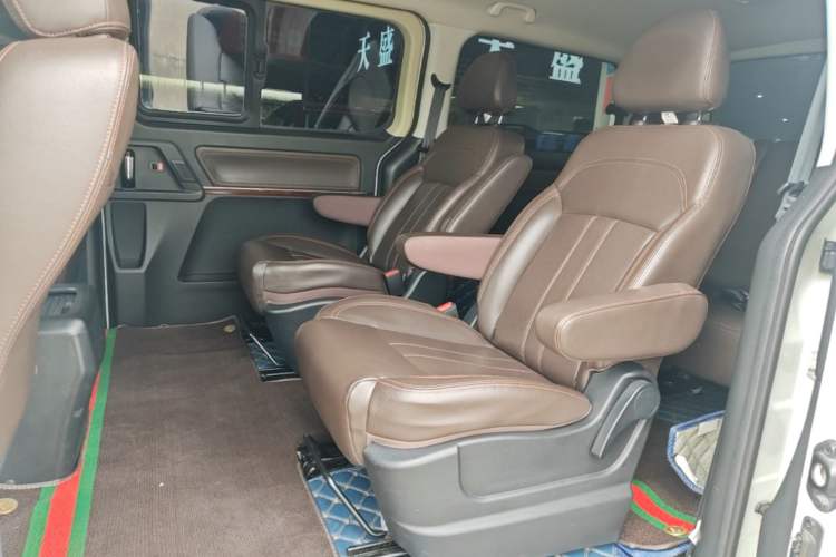 Used FORTHING Lingzhi PLUS 2021 2.0L Manual Luxury 7-Seater Left Rear Seat