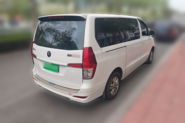 Used FORTHING Lingzhi PLUS 2021 2.0L Manual Standard Version CNG-Powered 9-Seater Rear Right 45 Deg