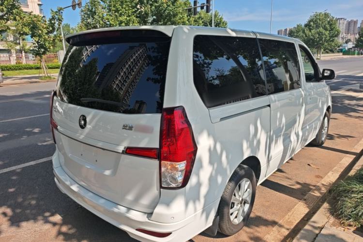 Used FORTHING Lingzhi PLUS 2021 Travel Edition 2.0L Manual Luxury 7-Seater Rear Right 45 Deg