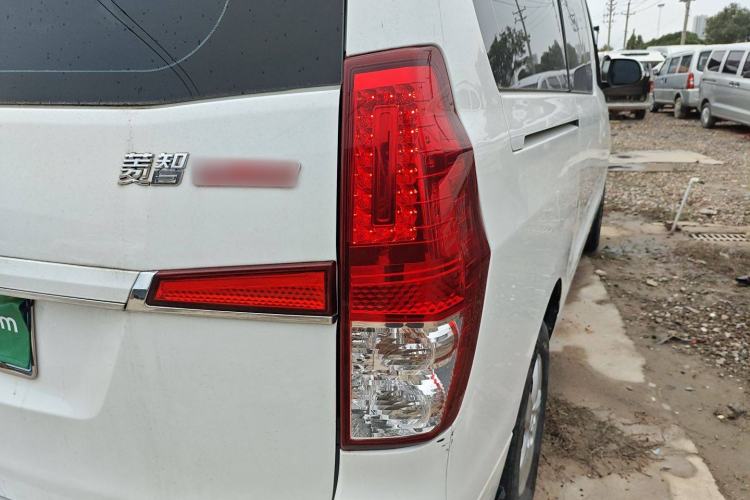 Used FORTHING Lingzhi PLUS 2021 2.0L Manual Comfort Version 7 Seats Right Rear Taillight