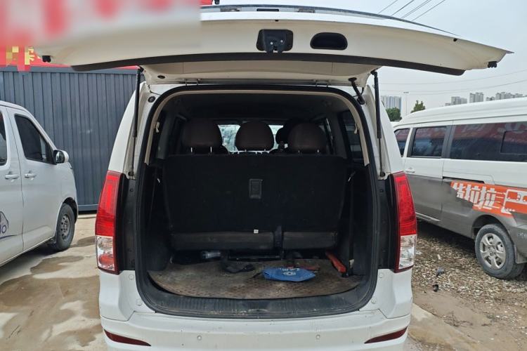 Used FORTHING Lingzhi PLUS 2021 2.0L Manual Comfort Version 7 Seats Trunk