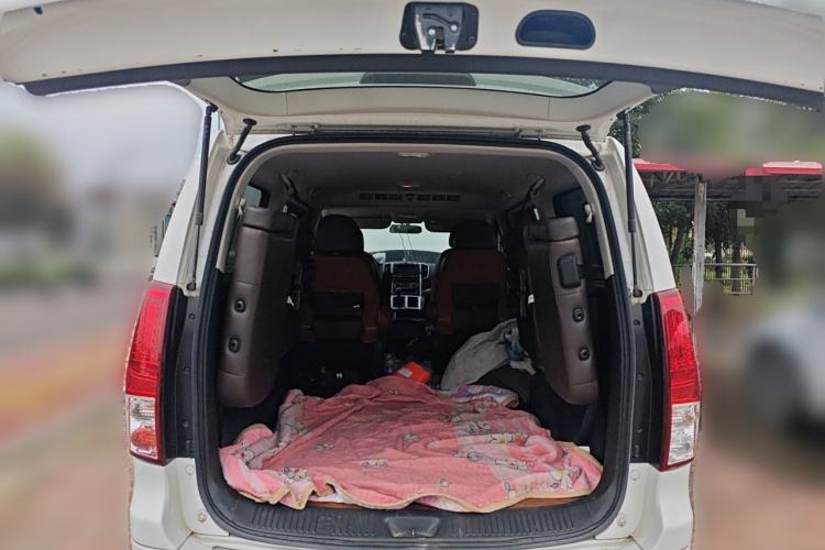 Used FORTHING Lingzhi PLUS 2021 2.0L Manual Luxury 7-Seater Trunk