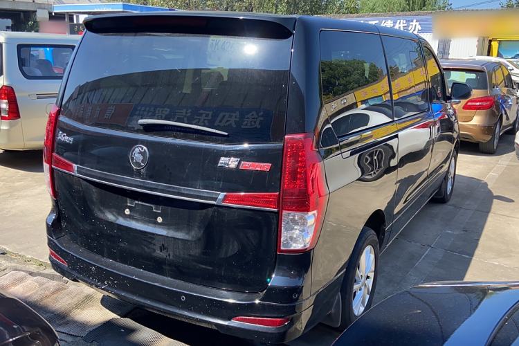 Used FORTHING Lingzhi PLUS 2022 Travel Edition 2.0L Manual Luxury Version 7 Seats Exterior 4