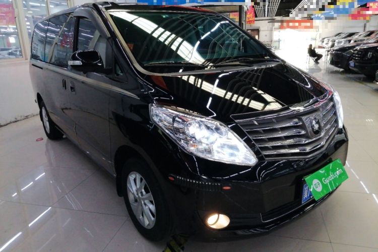 Used FORTHING Lingzhi PLUS 2022 Travel Edition 2.0L Manual Luxury Version 7 Seats Front Right 45 Deg