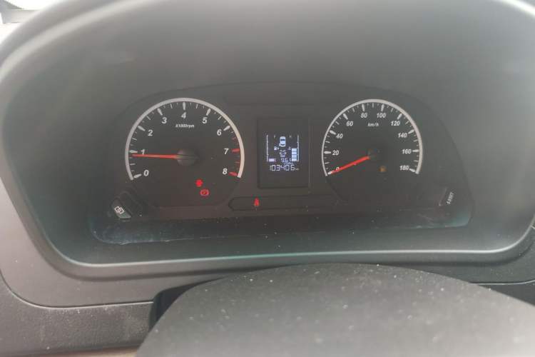 Used FORTHING Lingzhi PLUS 2022 Travel Edition 2.0L Manual Luxury Version 7 Seats Instrument Cluster