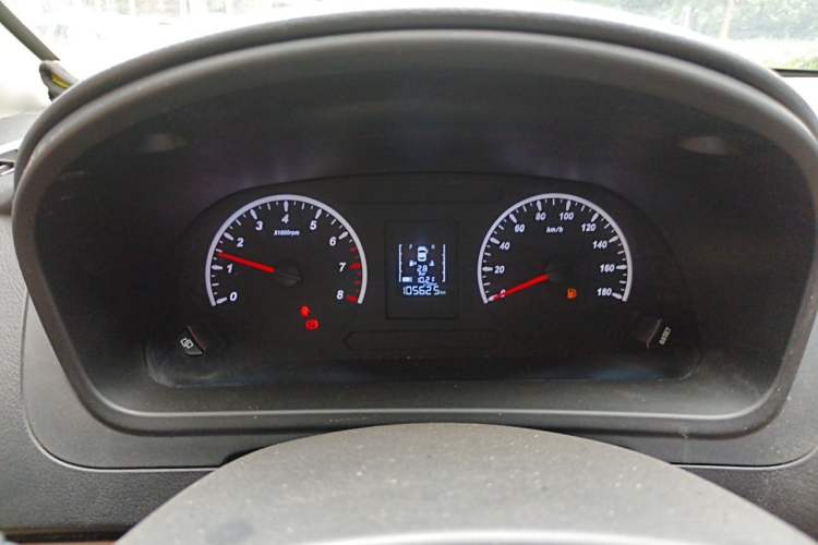 Used FORTHING Lingzhi PLUS 2022 Travel Edition 2.0L Manual Luxury Version 7 Seats Instrument Cluster