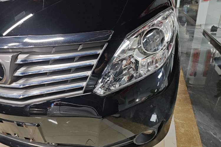 Used FORTHING Lingzhi PLUS 2022 Travel Edition 2.0L Manual Luxury Version 7 Seats Left Front Headlight