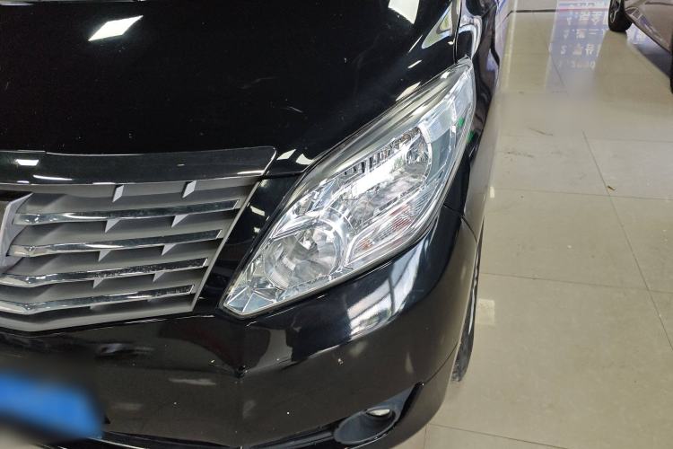 Used FORTHING Lingzhi PLUS 2022 Travel Edition 2.0L Manual Comfort Version 7 Seats Left Front Headlight