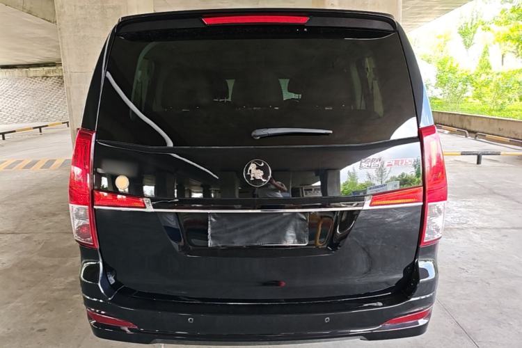 Used FORTHING Lingzhi PLUS 2022 Travel Edition 2.0L Manual Luxury 9-Seater Rear