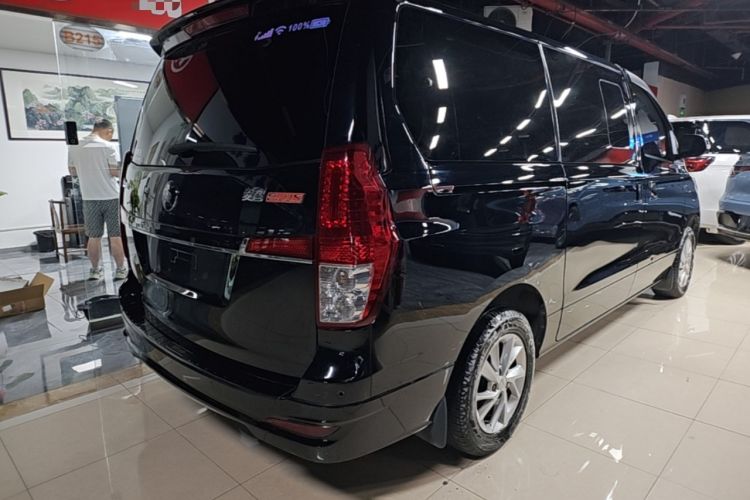 Used FORTHING Lingzhi PLUS 2022 Travel Edition 2.0L Manual Luxury Version 7 Seats Rear Right 45 Deg