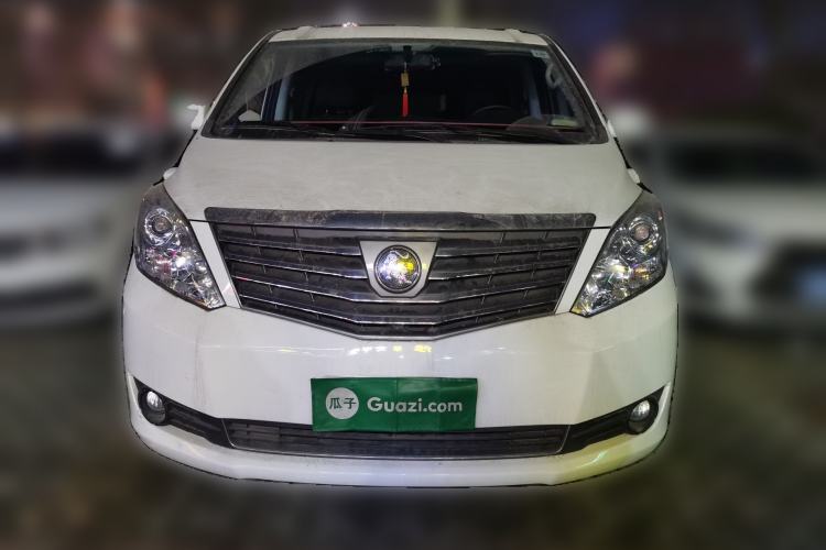 Used FORTHING Lingzhi PLUS 2022 Travel Edition 2.0L Manual Luxury Version 7 Seats Front