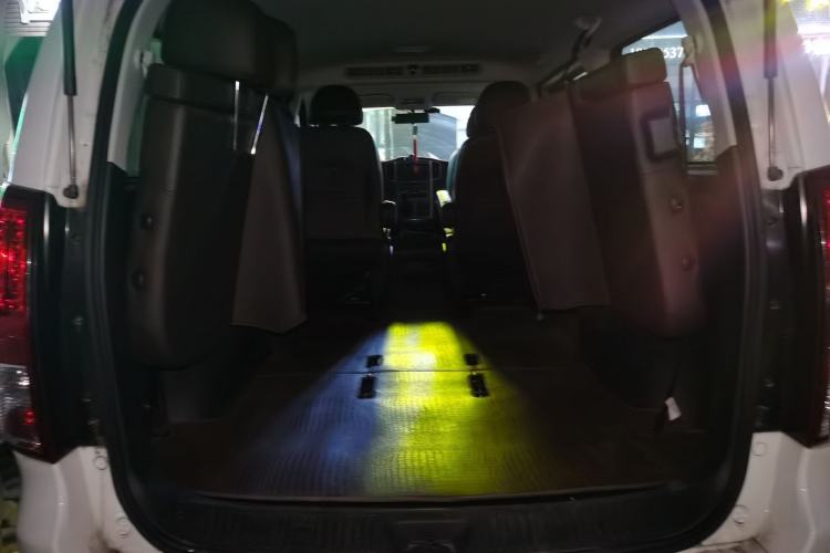 Used FORTHING Lingzhi PLUS 2022 Travel Edition 2.0L Manual Luxury Version 7 Seats Trunk