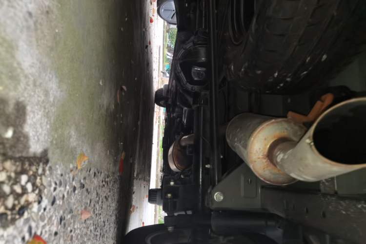 Used FORTHING Lingzhi PLUS 2024 1.5T Manual Luxury 7-Seater Chassis Rear