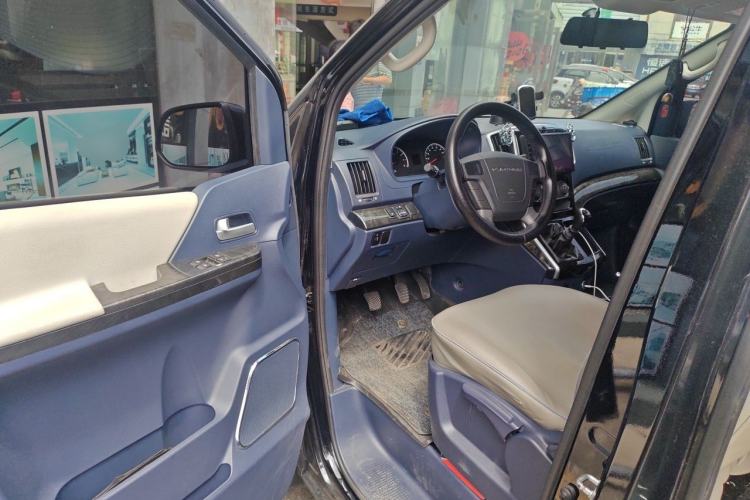Used FORTHING Lingzhi PLUS 2024 1.5T Manual Comfort Version 7 Seats Driver Seat