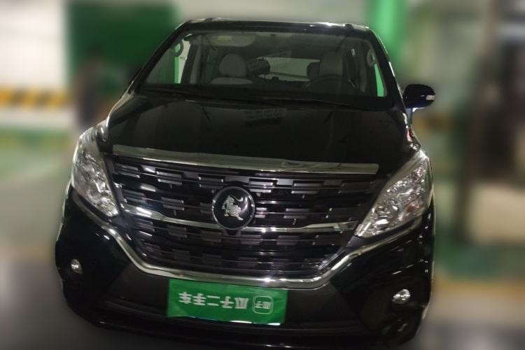 Used FORTHING Lingzhi PLUS 2024 1.5T Manual Luxury 7-Seater Front