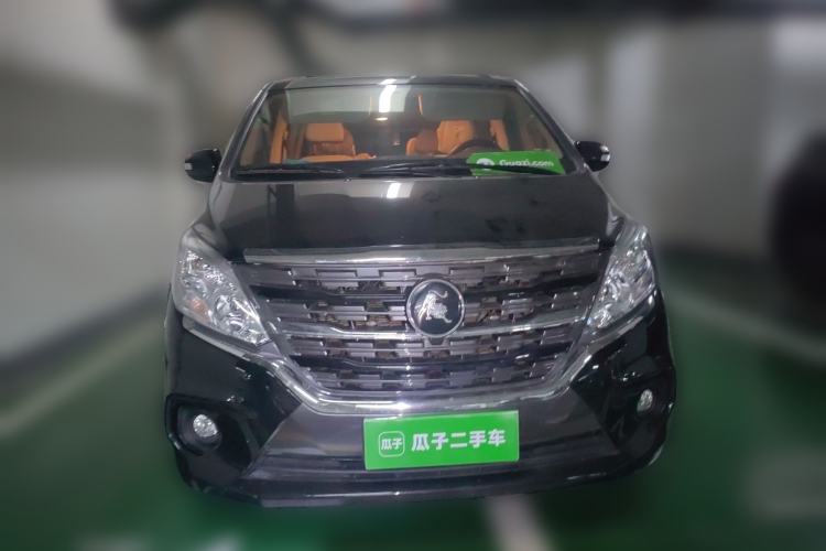 Used FORTHING Lingzhi PLUS 2024 1.5T Manual Luxury 7-Seater Front