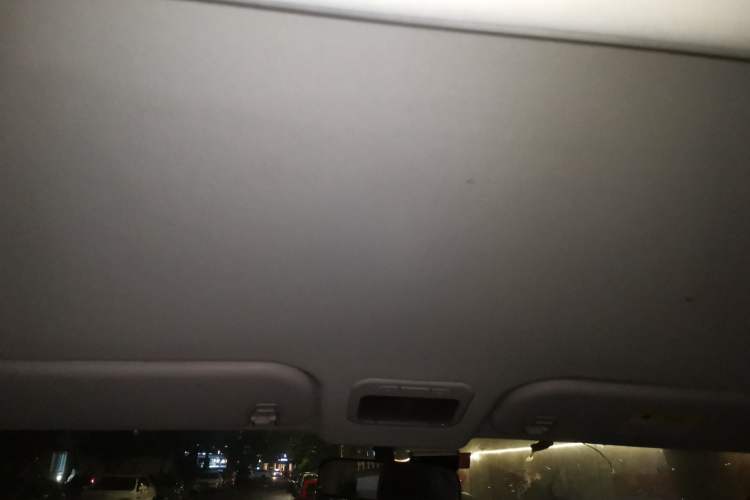 Used FORTHING Lingzhi PLUS 2024 1.5T Manual Luxury 7-Seater Headliner
