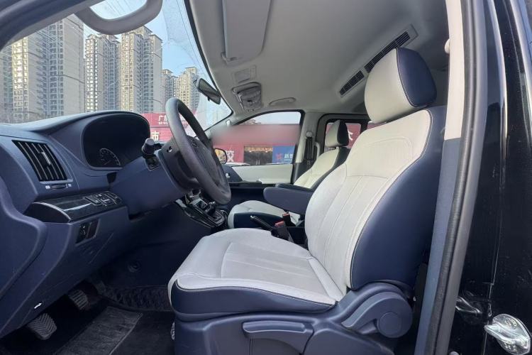 Used FORTHING Lingzhi PLUS 2024 1.5T Manual Luxury 7-Seater Left Front Seat
