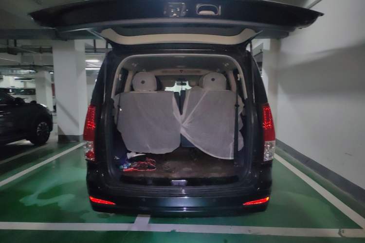 Used FORTHING Lingzhi PLUS 2024 1.5T Manual Luxury 7-Seater Trunk