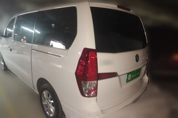 Used FORTHING Lingzhi PLUS 2024 1.5T Manual Luxury 9-Seater Exterior 3