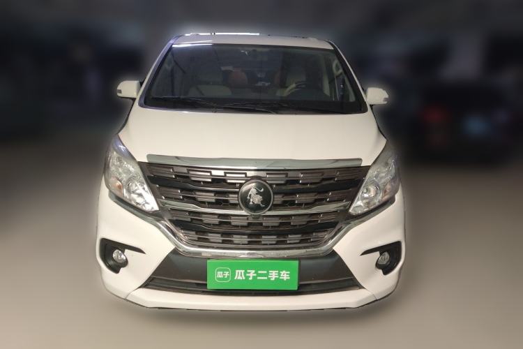 Used FORTHING Lingzhi PLUS 2024 1.5T Manual Luxury 9-Seater Front