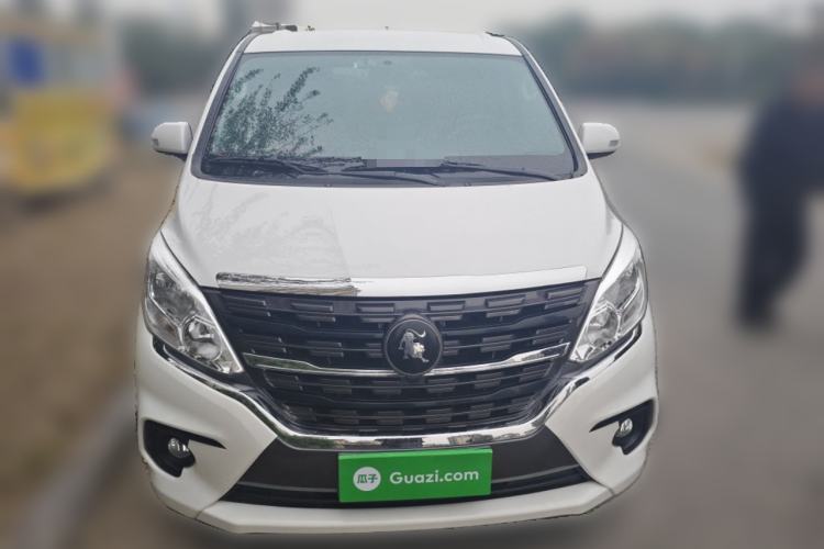 Used FORTHING Lingzhi PLUS 2024 1.5T Manual Luxury 9-Seater Front