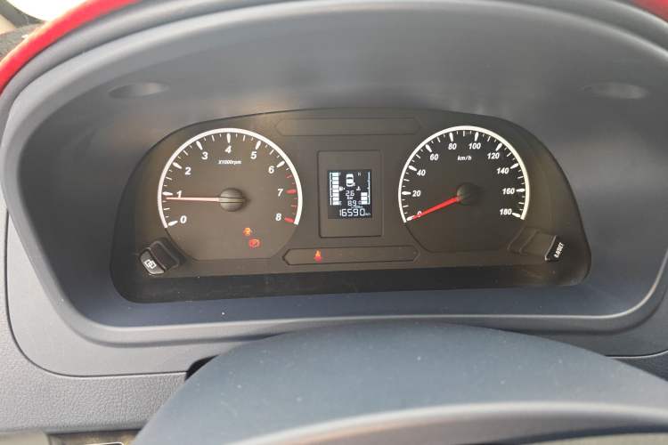 Used FORTHING Lingzhi PLUS 2024 1.5T Manual Luxury 9-Seater Instrument Cluster