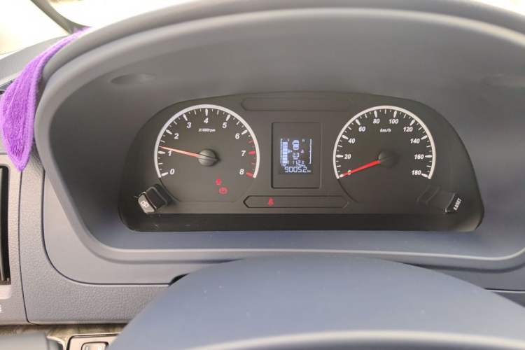 Used FORTHING Lingzhi PLUS 2024 1.5T Manual Luxury 7-Seater Instrument Cluster