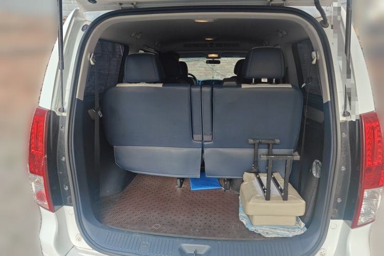 Used FORTHING Lingzhi PLUS 2024 1.5T Manual Luxury 7-Seater Trunk