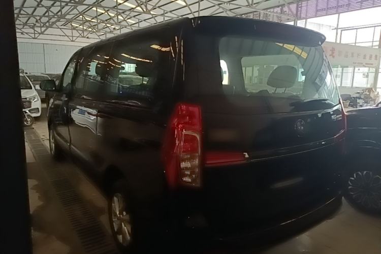 Used FORTHING Lingzhi PLUS 2025 Model 1.5T Manual Luxury Edition 7-seater Exterior 2