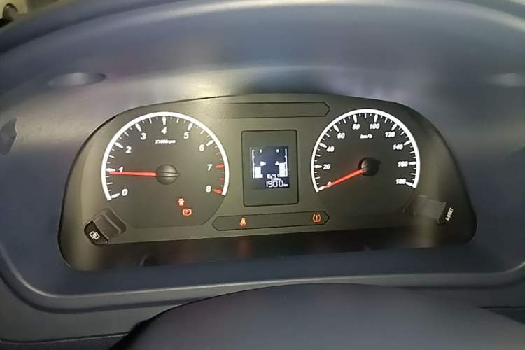Used FORTHING Lingzhi PLUS 2025 Model 1.5T Manual Luxury Edition 7-seater Instrument Cluster